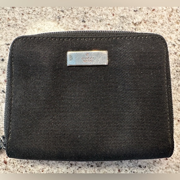 Gucci Black Canvas Compact Zippy Wallet - Picture 1 of 4